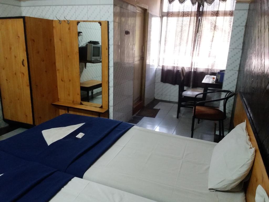 Hotel Haridwar Hyderabad Exterior photo